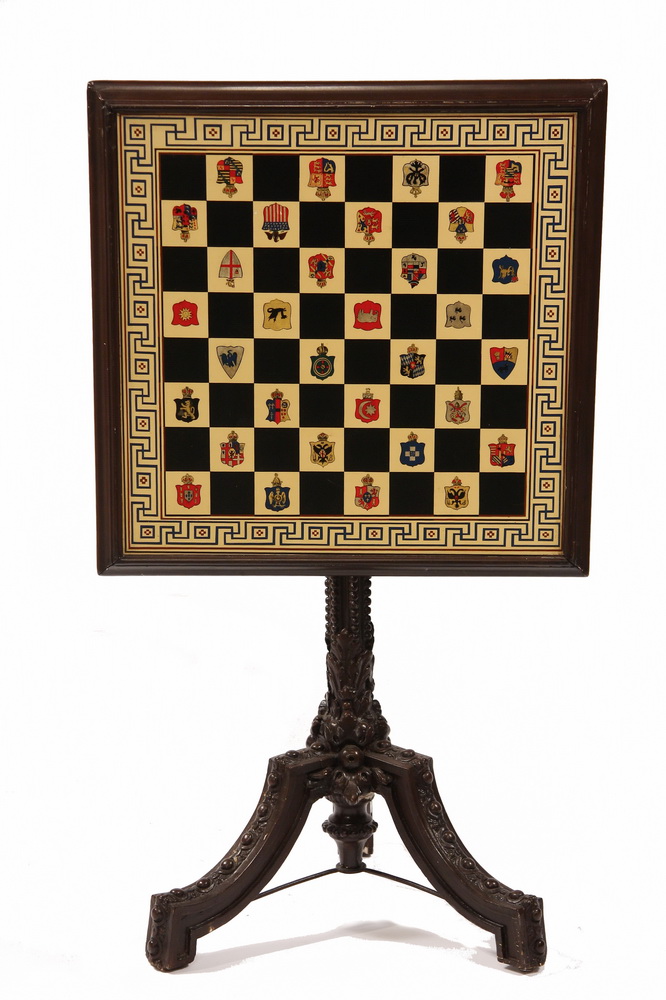 DECORATED GAME TABLE - Custom