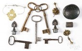 DECORATIVE ACCESSORIES TO INCL
