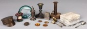 DECORATIVE ACCESSORIESDecorati