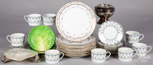DECORATIVE ACCESSORIESDecorative