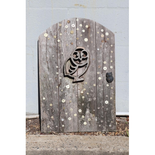 Decorative arched door decorated