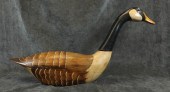 DECORATIVE CANADIAN GOOSE DECO