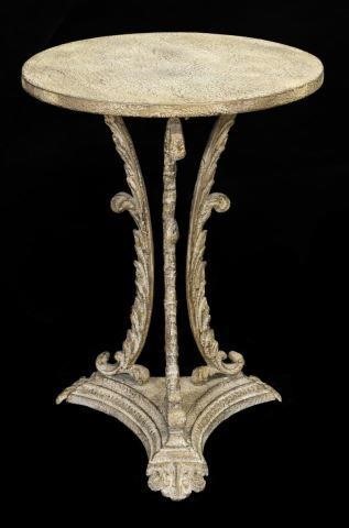 DECORATIVE CAST METAL GARDEN OR
