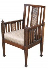 DECORATIVE ENGLISH MAHOGANY AR
