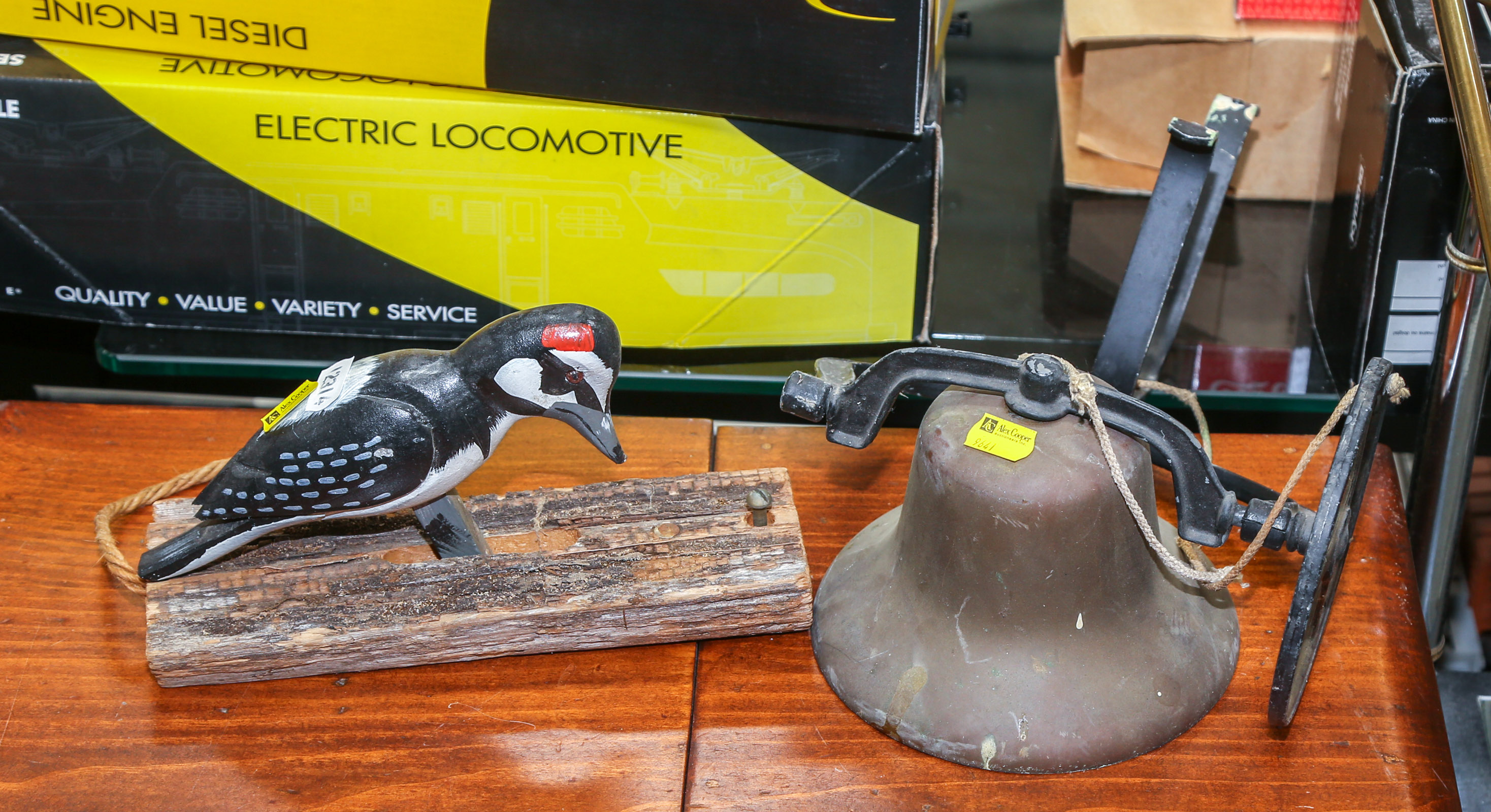 DECORATIVE FARM BELL; WOODPECKER