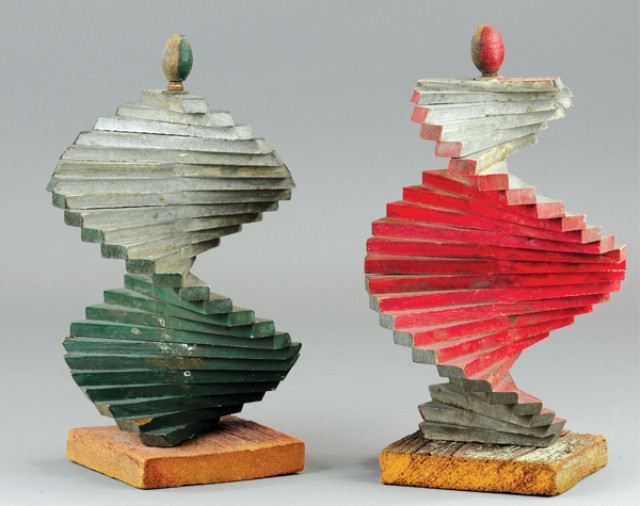 DECORATIVE FOLK ART WIND SPINNERS