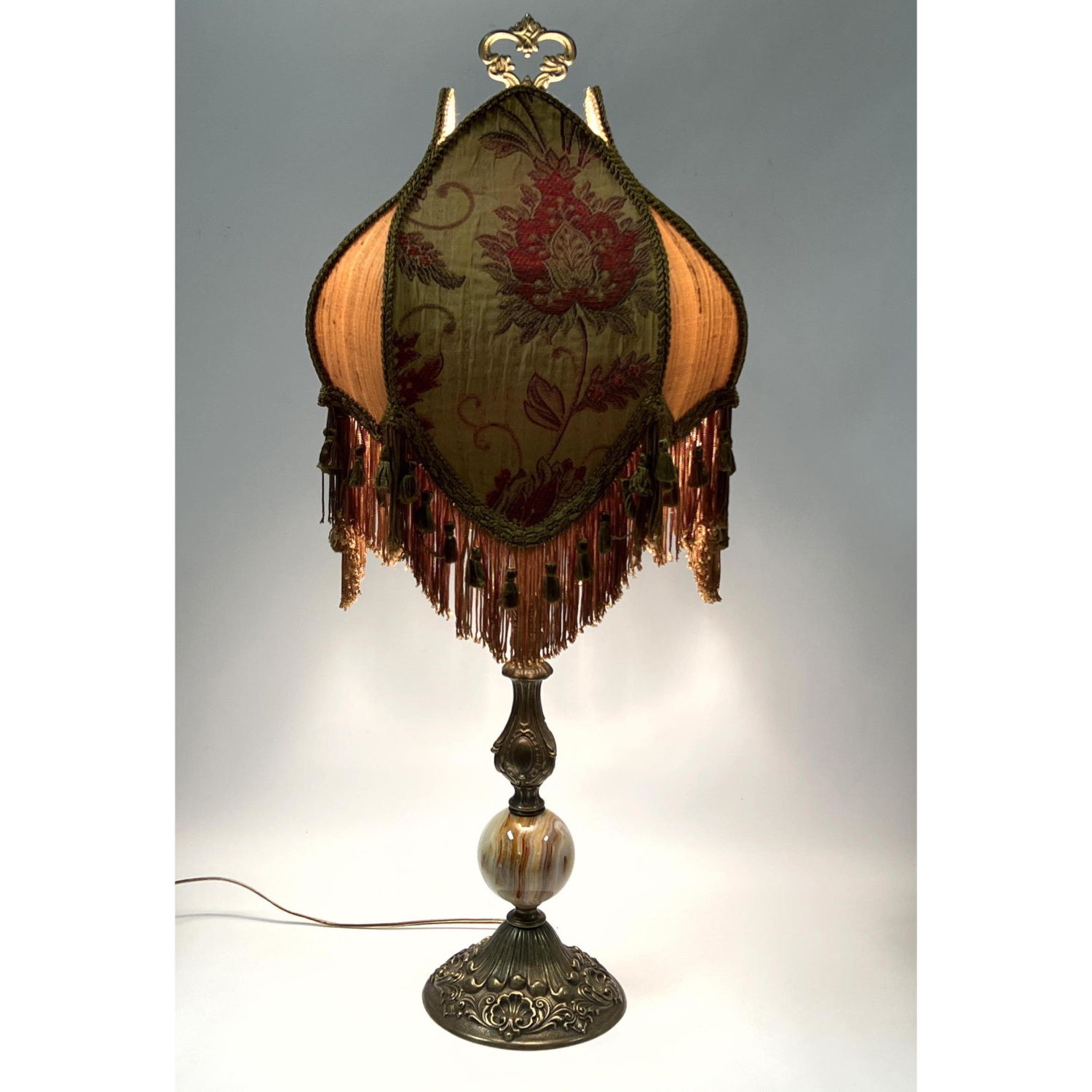 Decorative Metal Table Lamp.