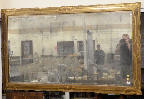 DECORATIVE MIRROR WITH GILT