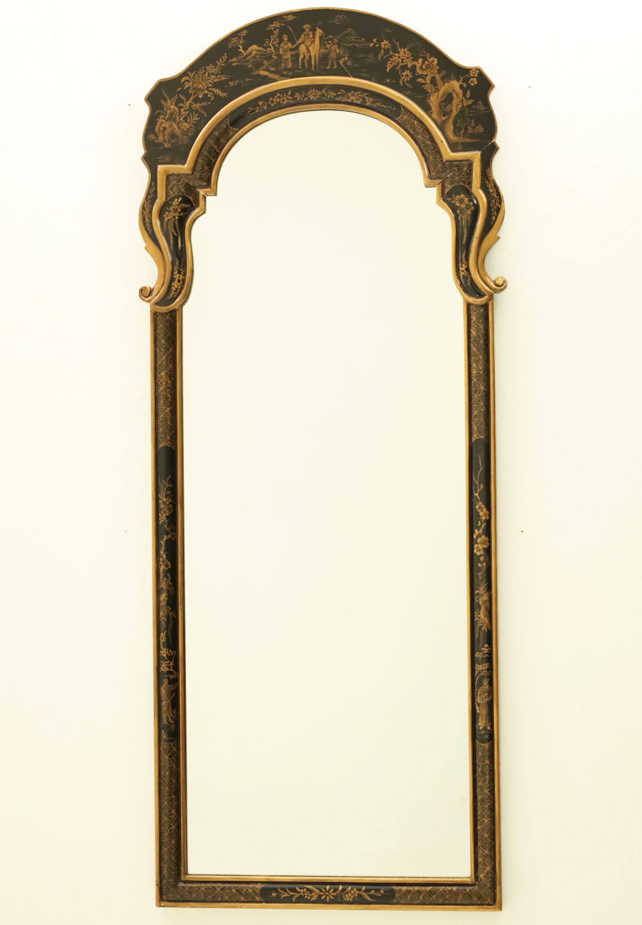 DECORATIVE QUEEN ANNE STYLE BLACK