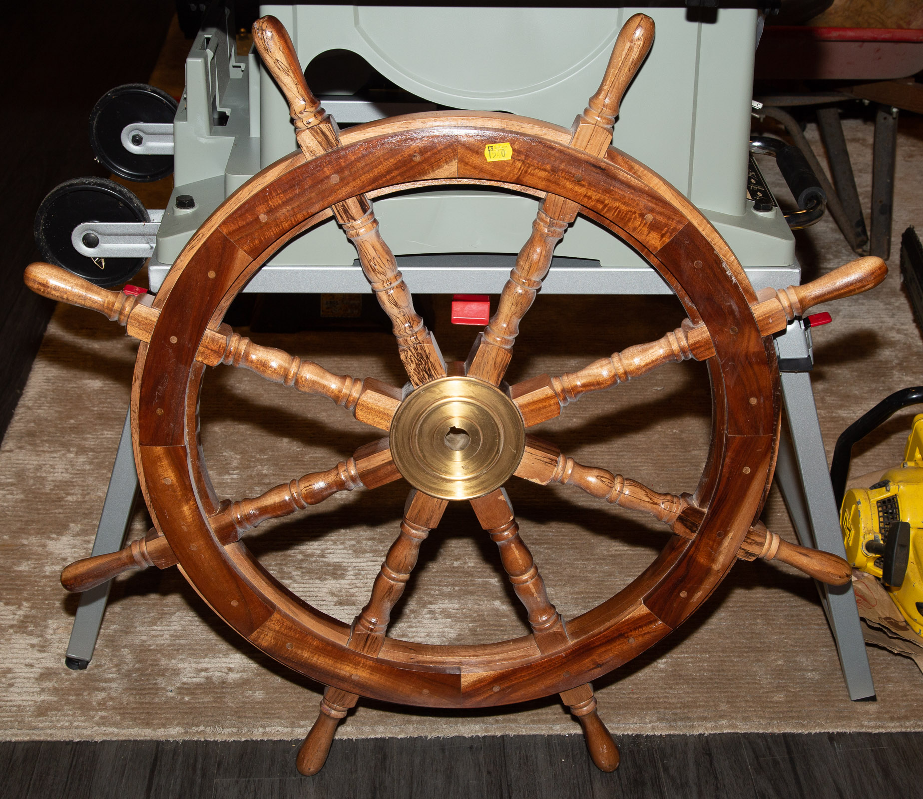 DECORATIVE SHIPS WHEEL .