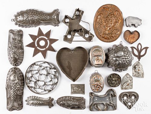 DECORATIVE TIN AND