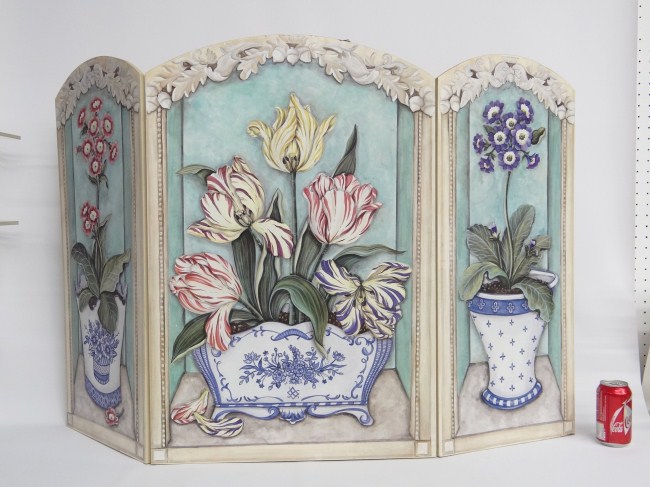 Decorative vintage tri-fold