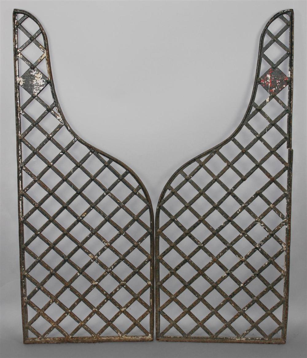 DECORATIVE WROUGHT IRON GATES OR