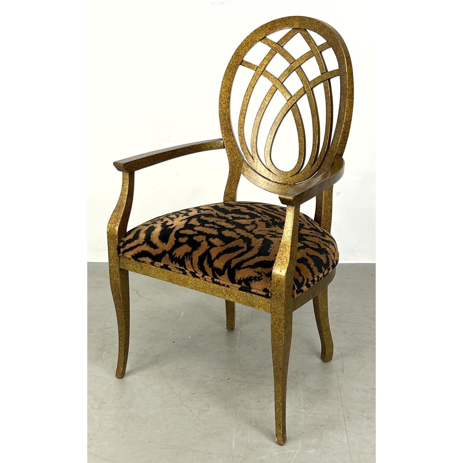 Decorator Medallion back side Chair