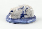 DEDHAM POTTERY RABBIT-FORM PAP