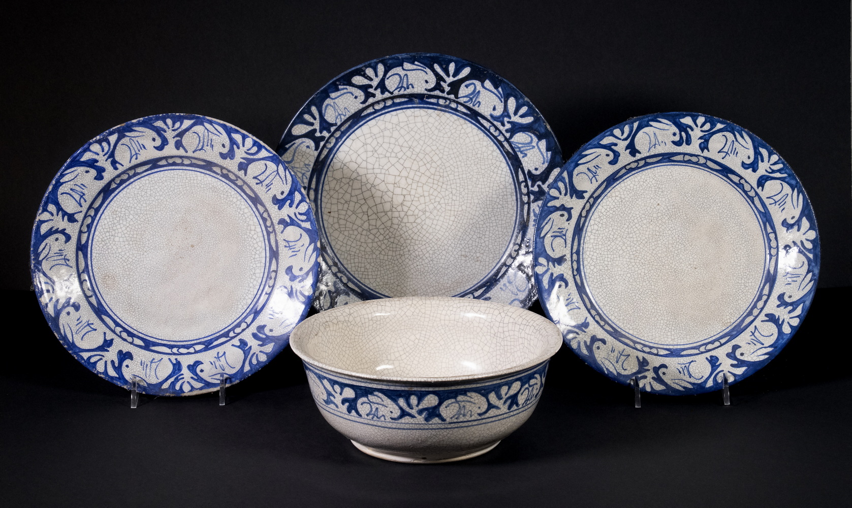DEDHAM POTTERY RABBIT PLATES & BOWL