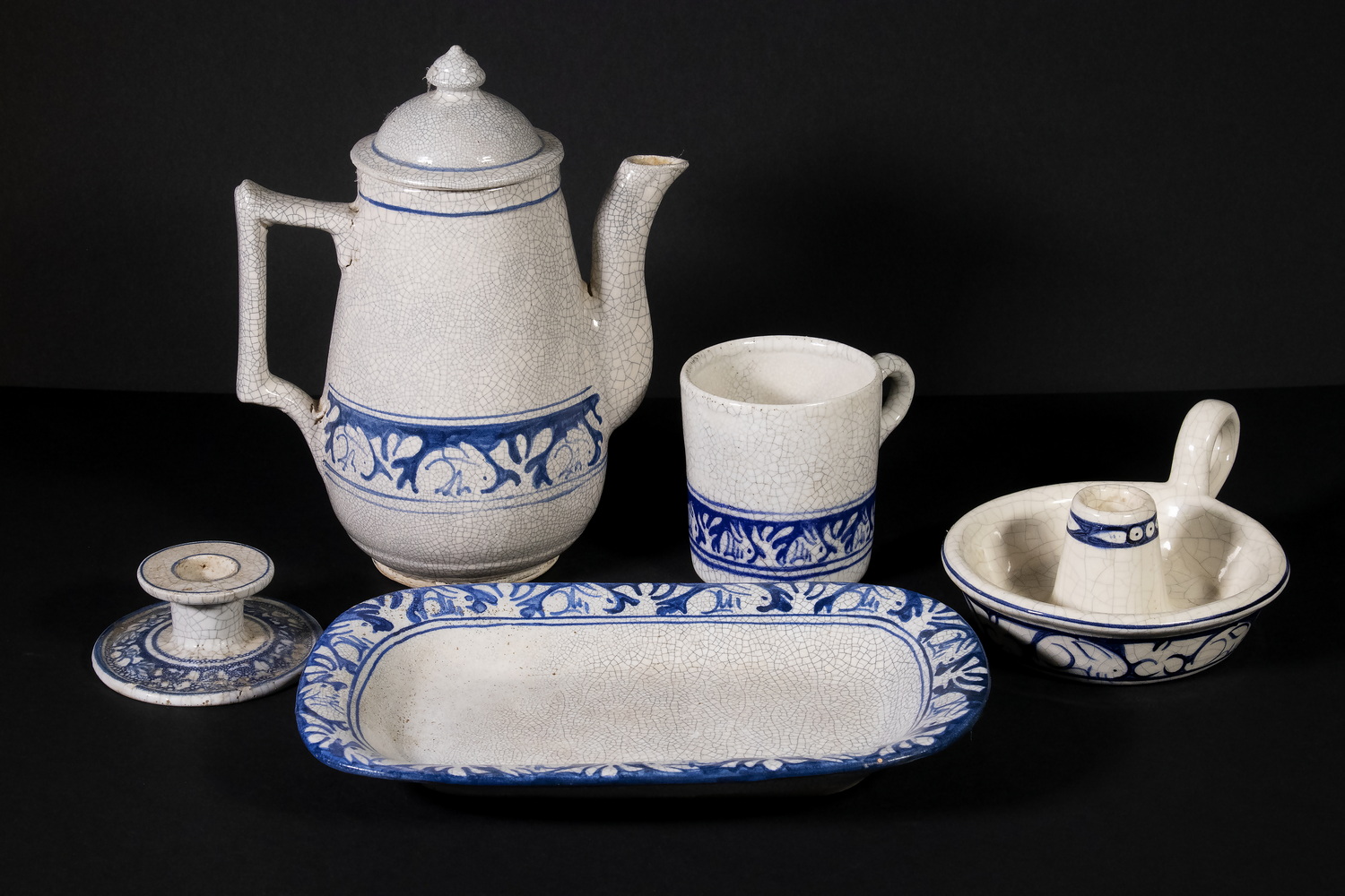 DEDHAM POTTERY SERVING ITEMS Lot of
