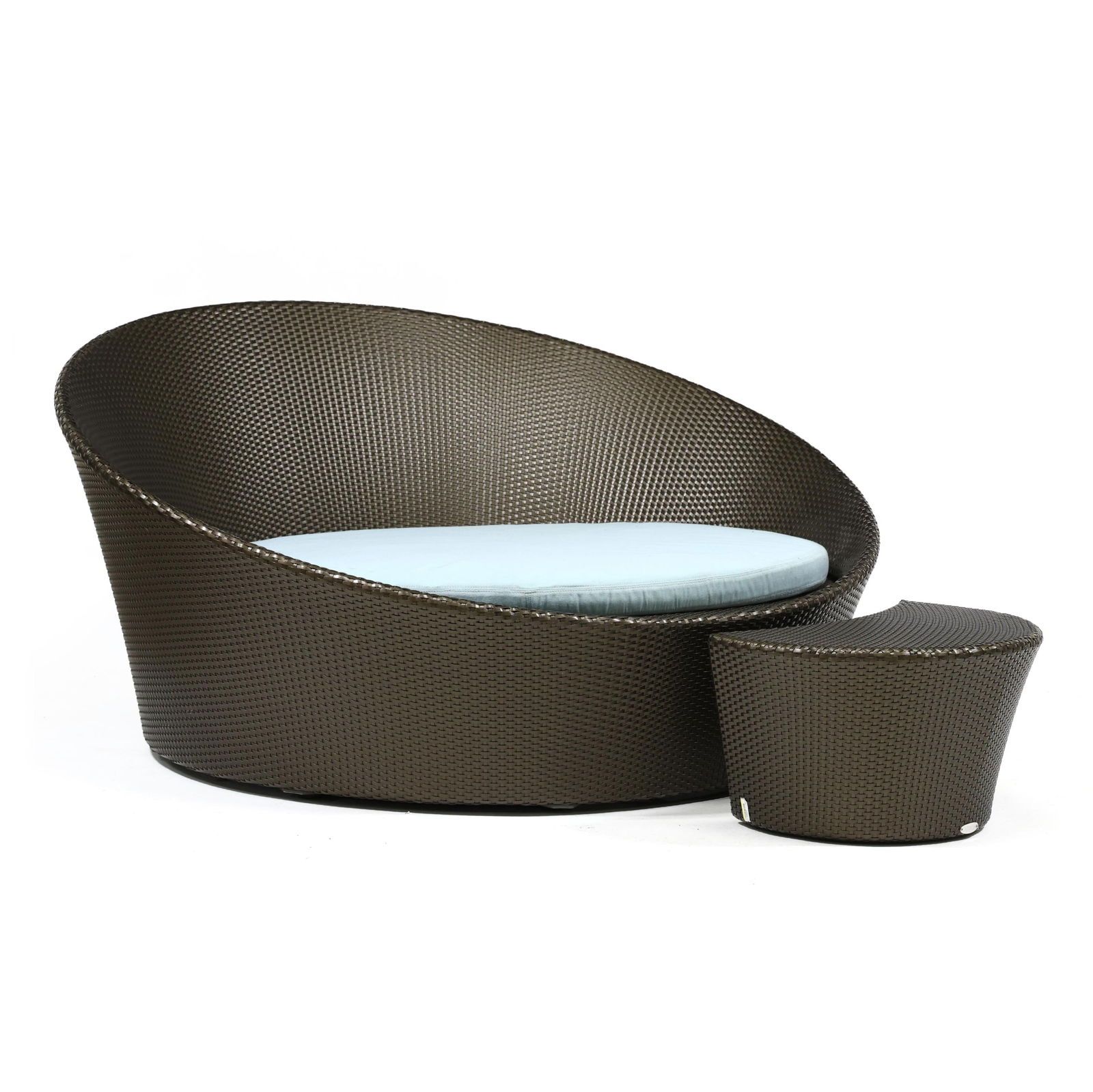 DEDON, LARGE CIRCULAR OUTDOOR
