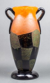 DEGUE FRENCH CAMEO ART GLASS D