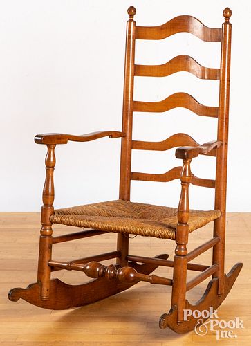 DELAWARE VALLEY LADDERBACK