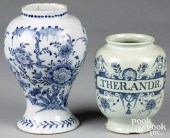 DELFT BALUSTER VASE AND DRUGGI