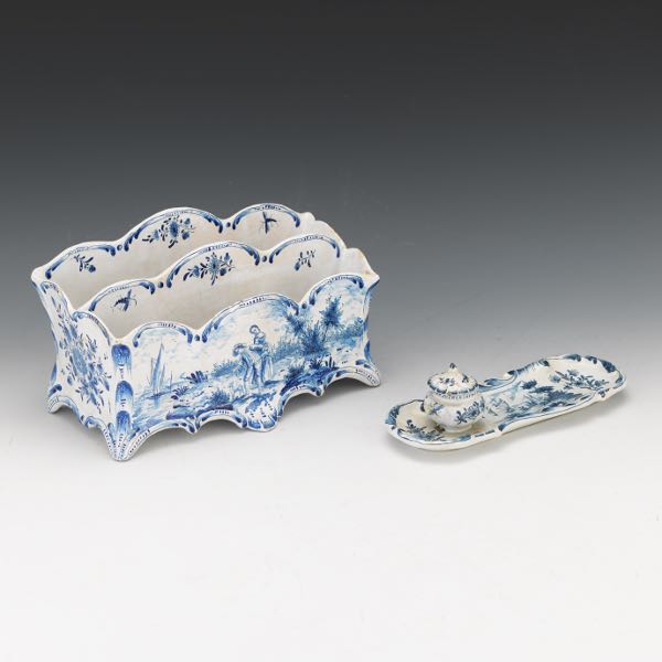 DELFT BLUE AND WHITE PORCELAIN DESK