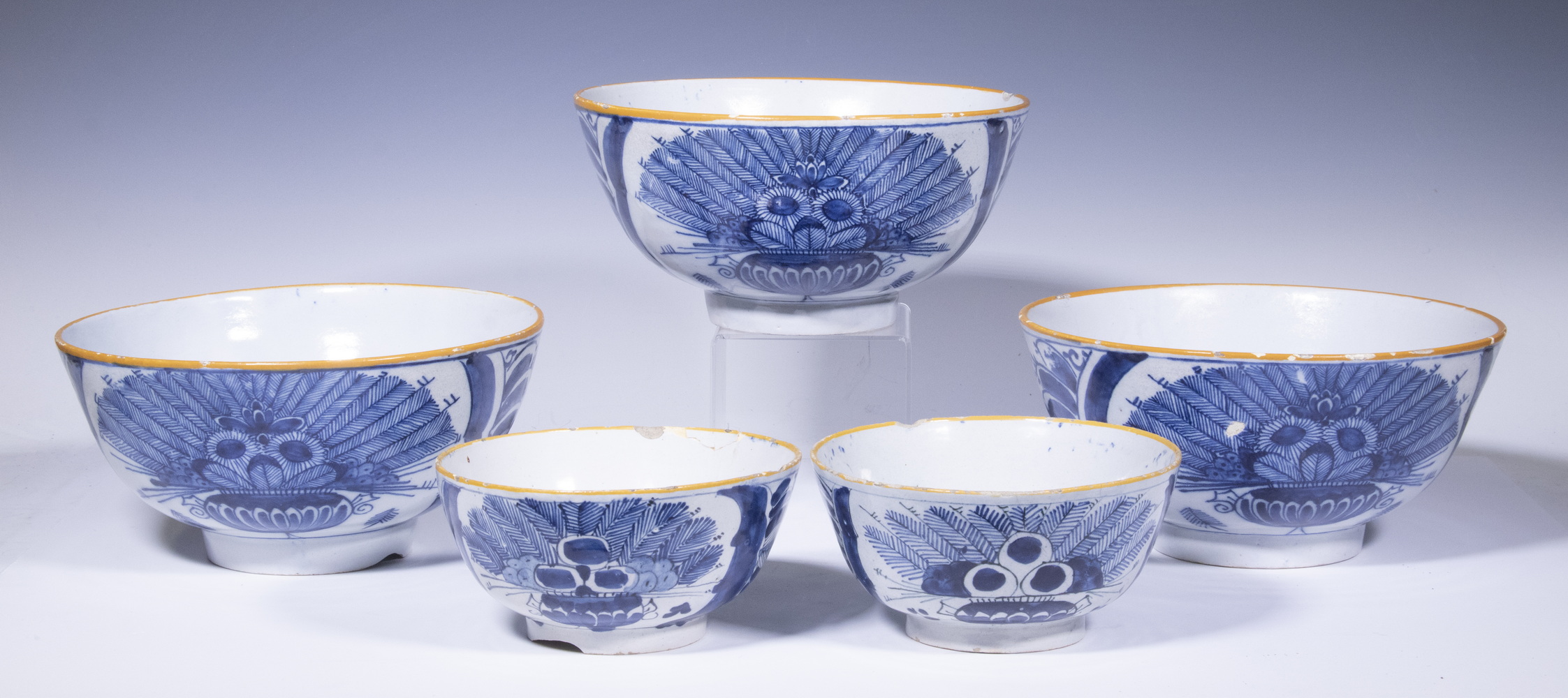 DELFT BLUE & WHITE BOWLS Lot of (5)