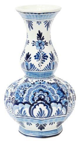 DELFT BLUE & WHITE FAIENCE BOTTLE