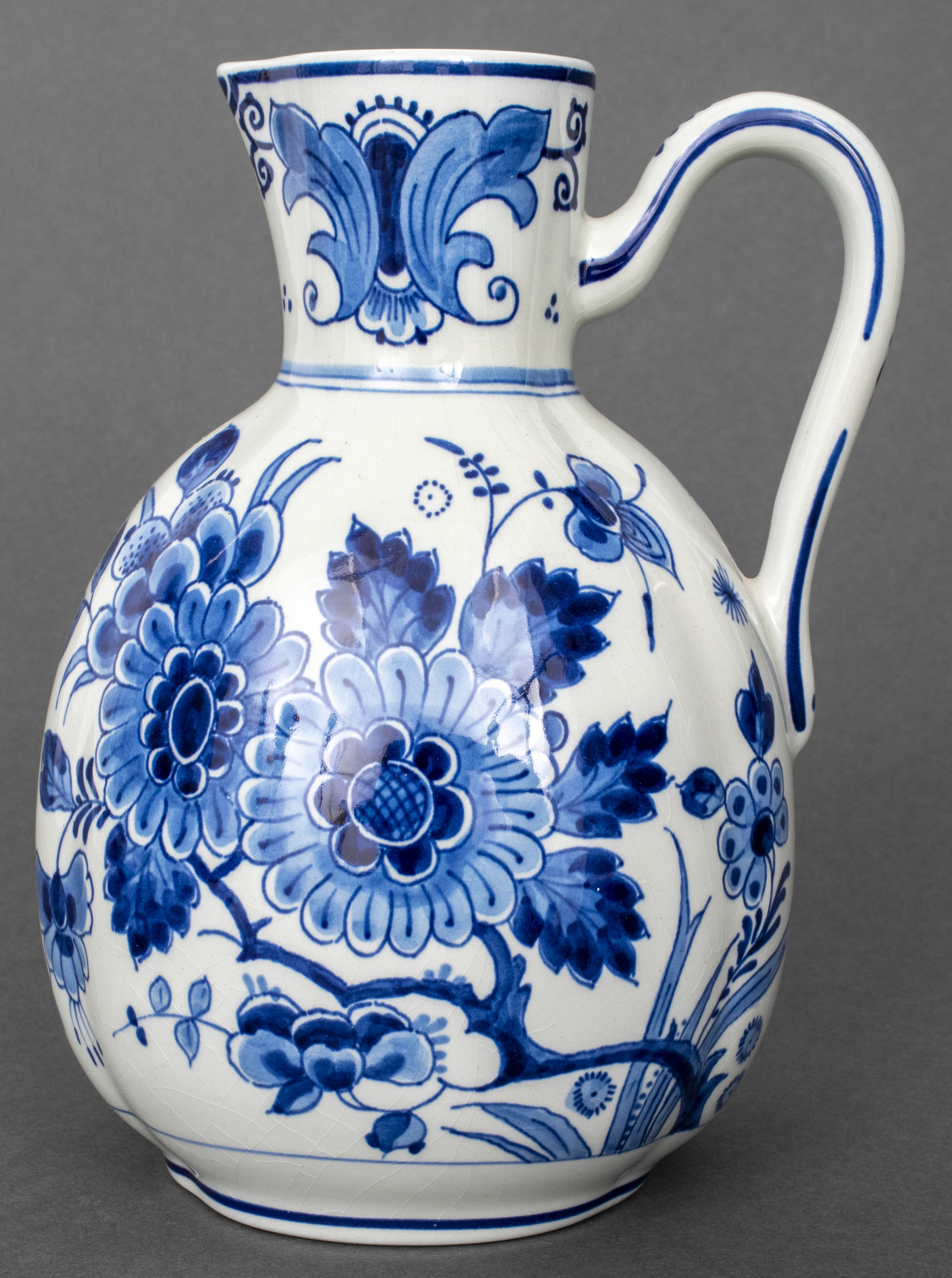 DELFT BLUE & WHITE PORCELAIN