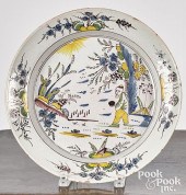DELFT CHARGER, MID 18TH C.Delf