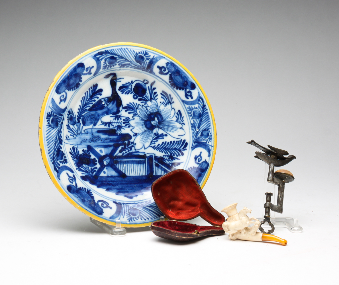 DELFT PLATE, SEWING BIRD,