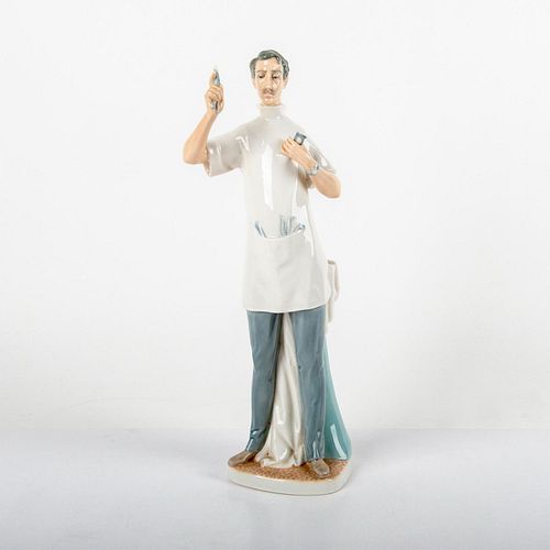 DENTIST 01004762 - LLADRO PORCELAIN