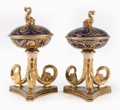 DERBY PORCELAIN COVERED MASTER