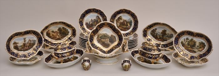 DERBY PORCELAIN THIRTY-TWO PIECE