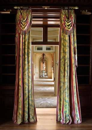 DESIGNED BY DAVID EASTON