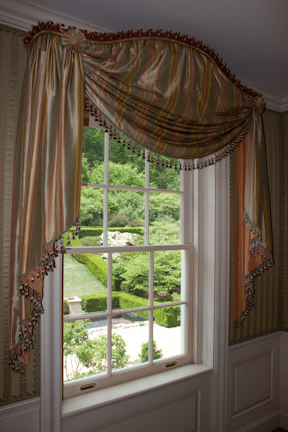 DESIGNED BY DAVID EASTON FOUR