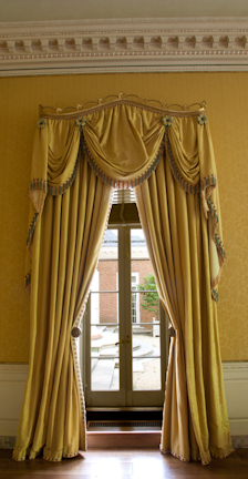 DESIGNED BY DAVID EASTON TWO
