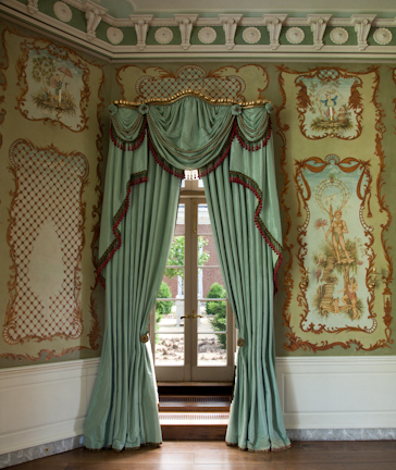DESIGNED BY DAVID EASTON TWO