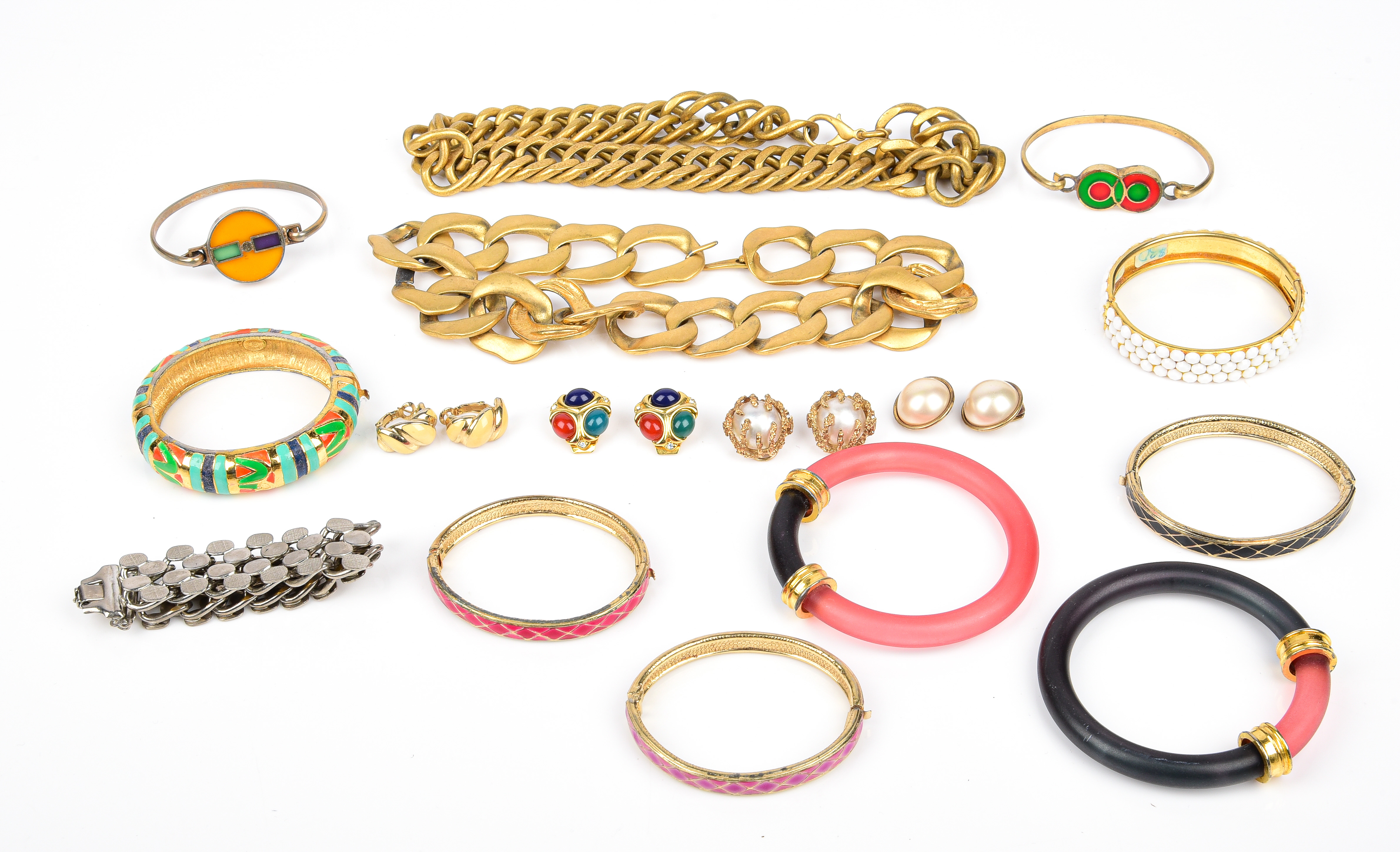 Designer and style vintage