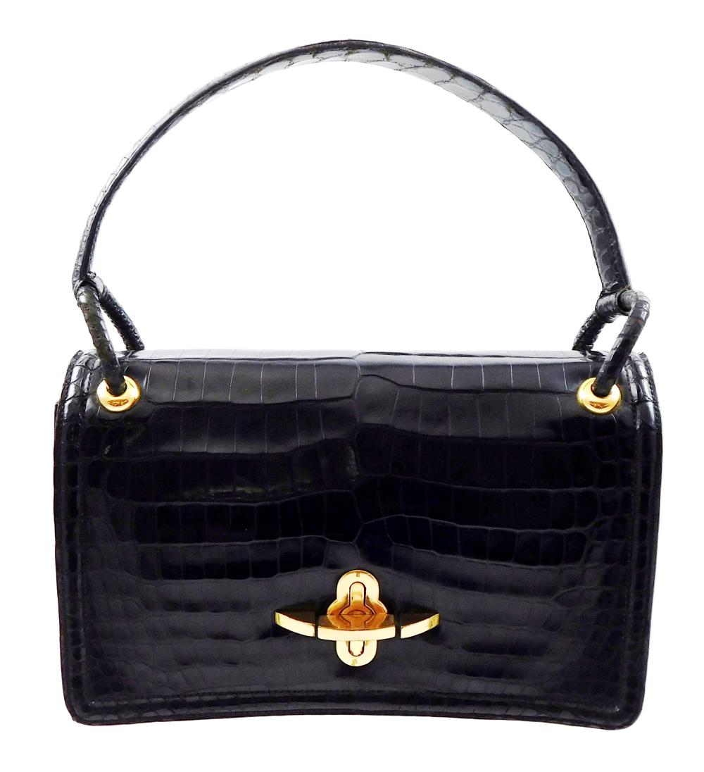DESIGNER: HERMES STRUCTURED FLAP