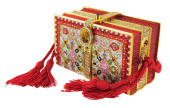 DESIGNER: JUDITH LEIBER MINAUD