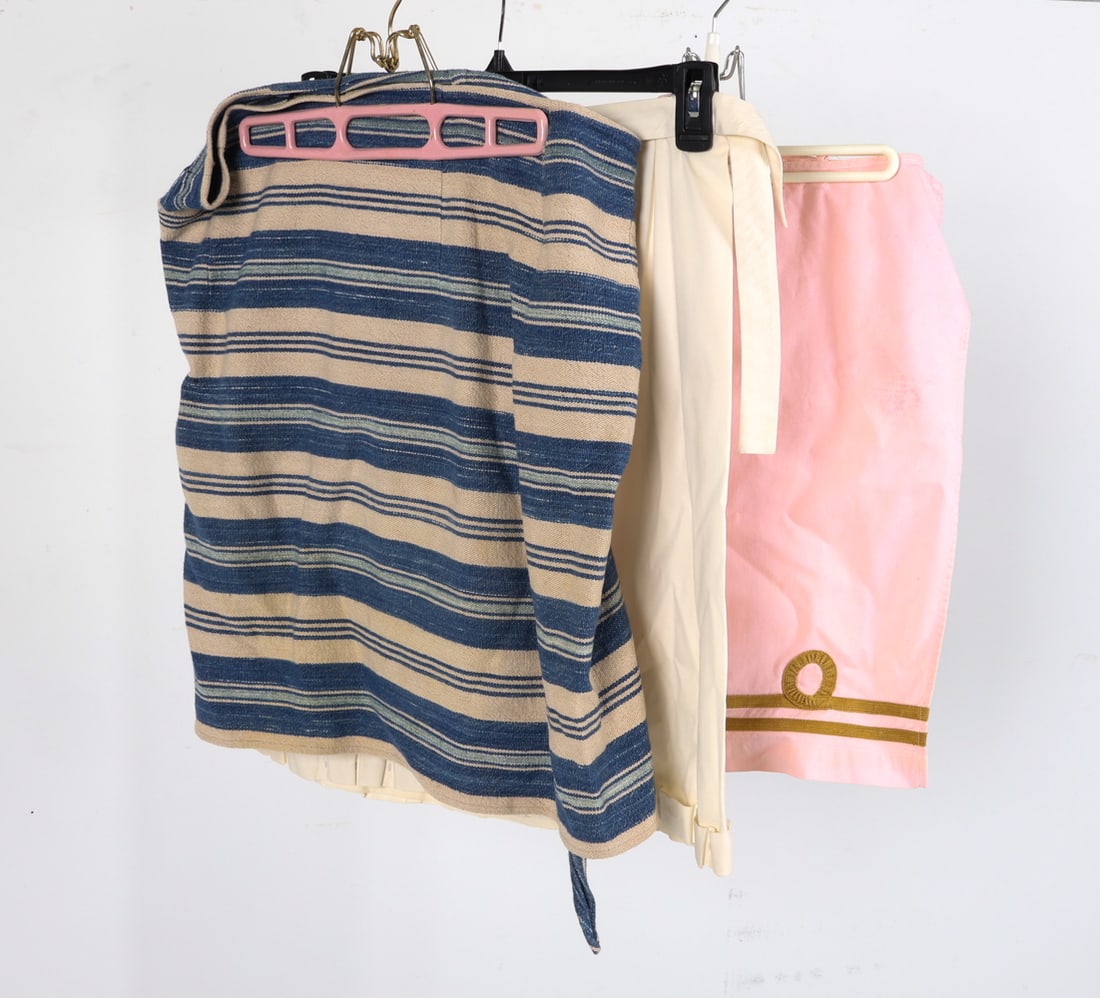 DESIGNER SKIRT GROUP INCL. RALPH