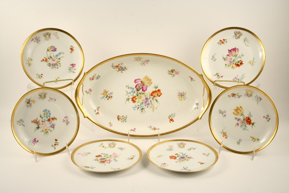 DESSERT SET - Circa 1900 seven