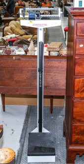 DETECTO STANDING SCALE Modern;