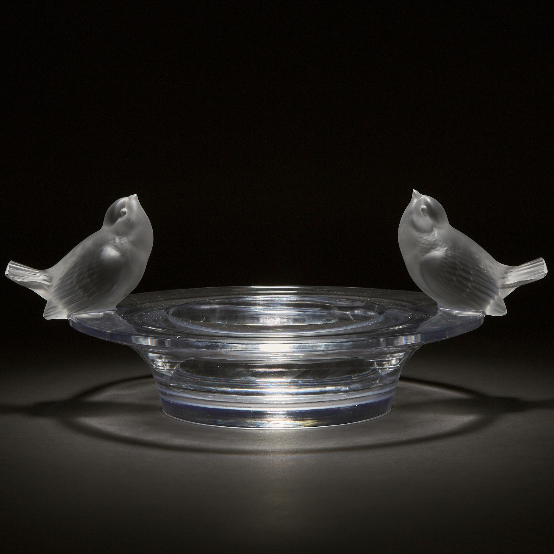 'Deux Moineaux', Lalique Moulded