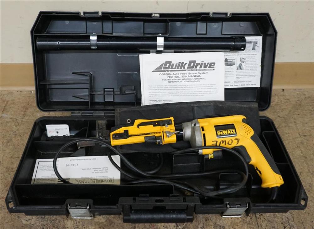 DEWALT QUICK DRIVE AUTO-FEED