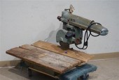 DEWALT RADIAL ARM SAWDeWalt Ra