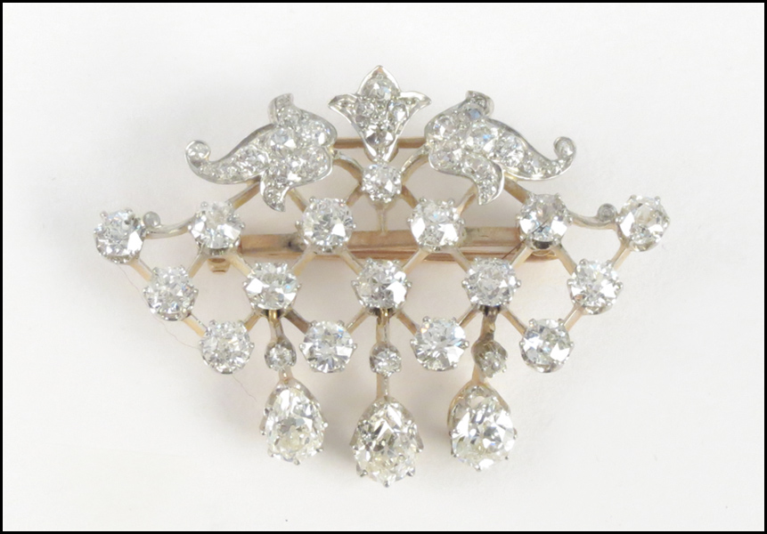DIAMOND 14 KARAT GOLD AND