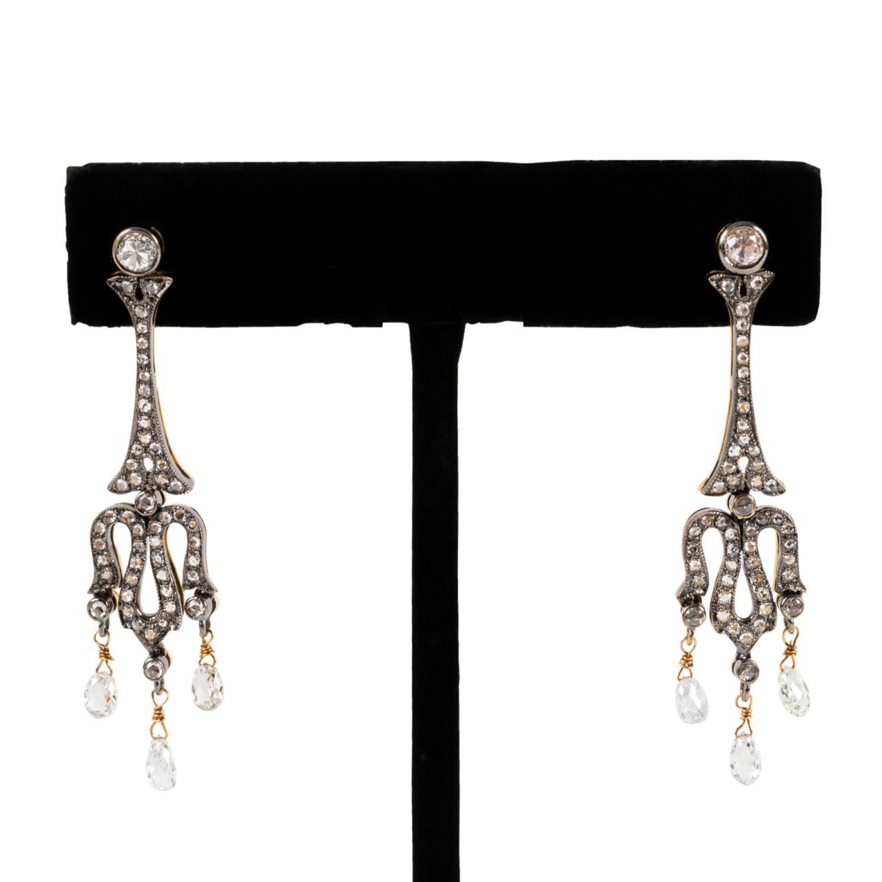 DIAMOND & 18K YG CHANDELIER