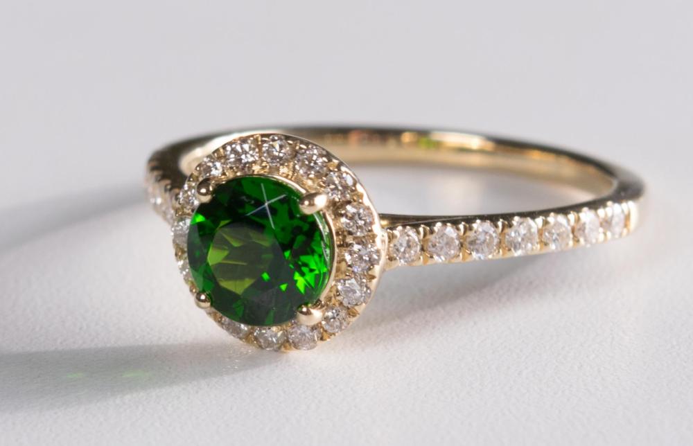 DIAMOND AND CHROME DIOPSIDE